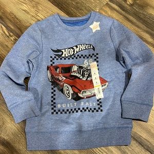 🏁Boys Hot Wheels sweatshirt! Size 6